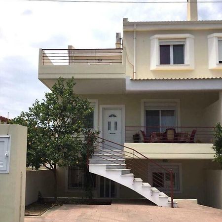Amazing House In Kiato Near The Beach Kültér fotó